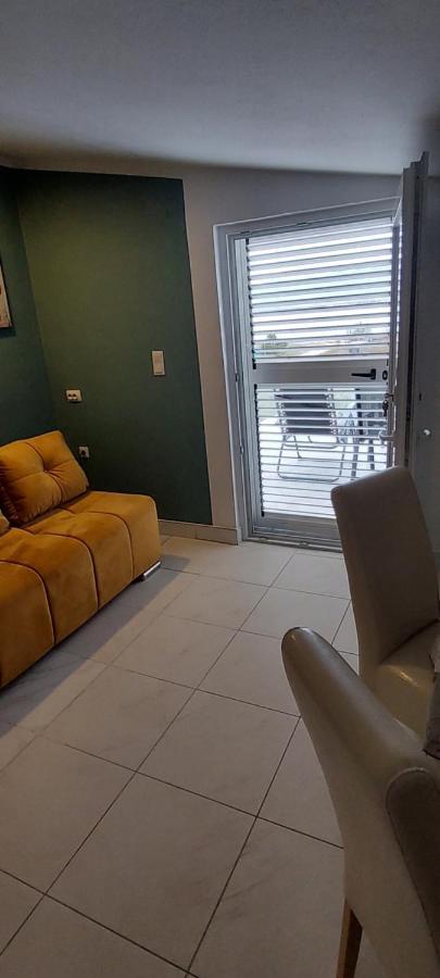 Apartmani Fran Vir Exterior photo