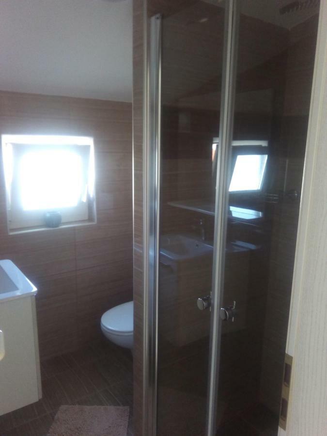 Apartmani Fran Vir Exterior photo