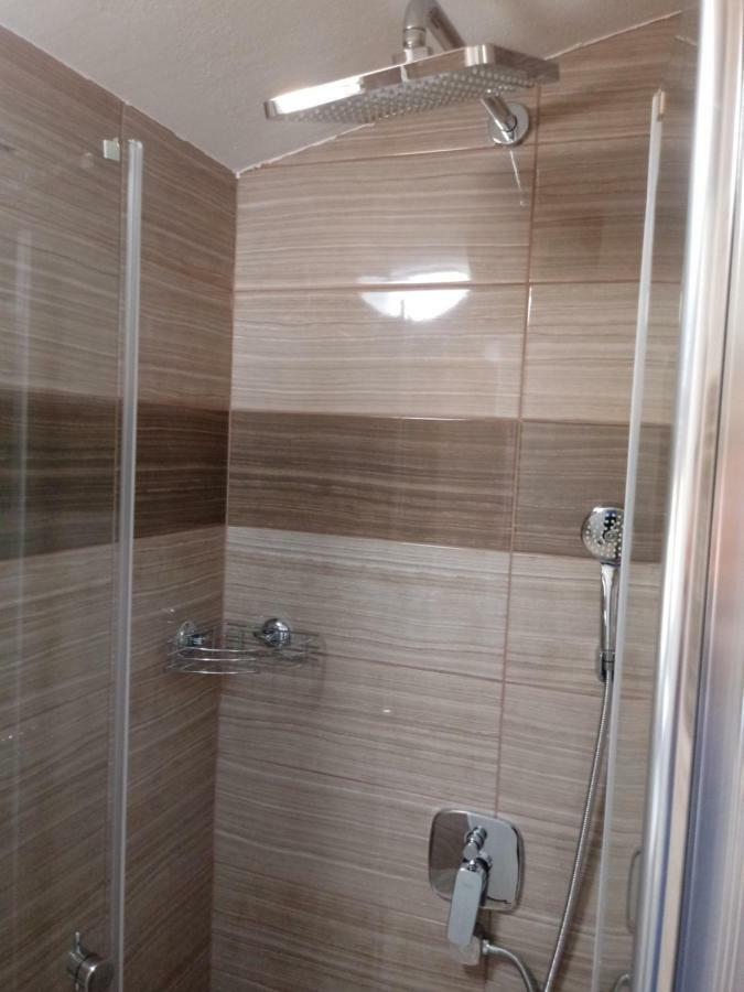 Apartmani Fran Vir Exterior photo