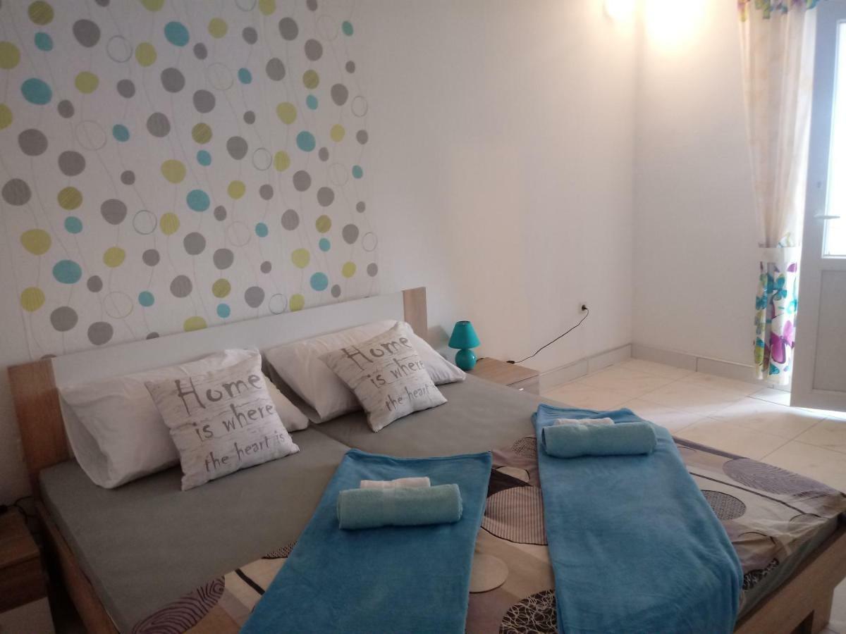 Apartmani Fran Vir Exterior photo