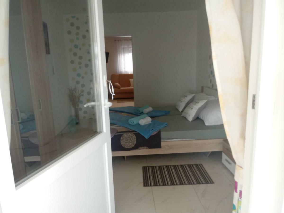 Apartmani Fran Vir Exterior photo