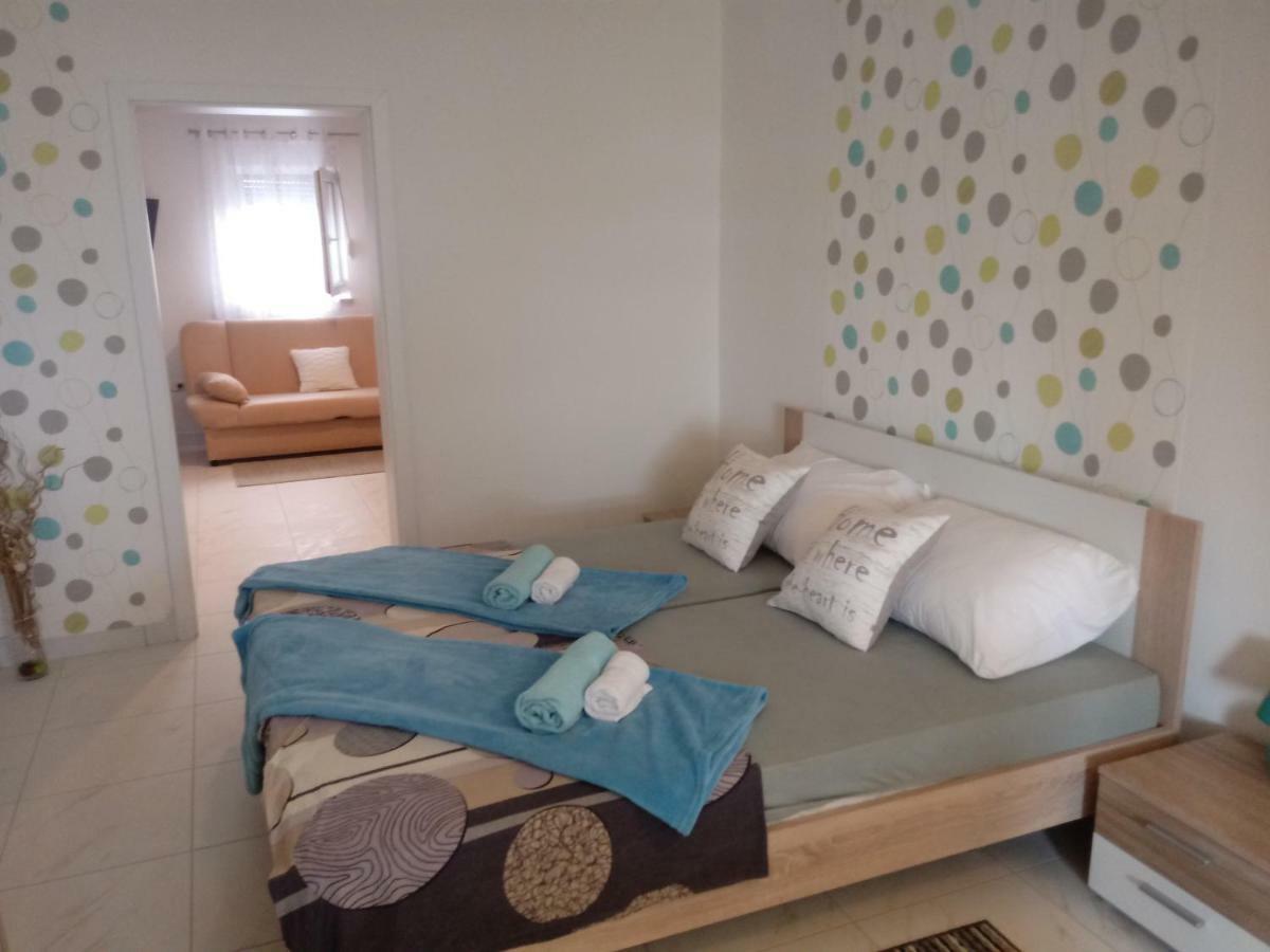 Apartmani Fran Vir Exterior photo